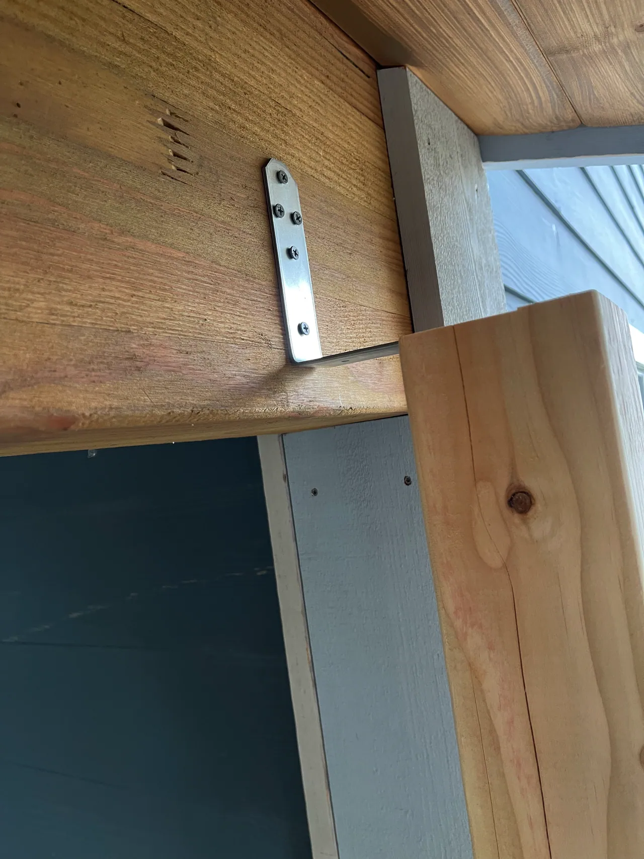 Another view of the bracket