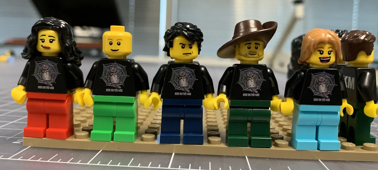 I'm in the middle ;)